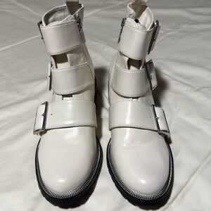 Blondo Women’s Camila Waterproof Moto Buckle Biker Bootie in Ivory/Off White